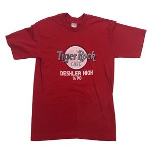 Vintage 90s Tiger Rock Cafe Alabama Deshler High School Tennessee River T-Shirt